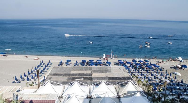 Miosotis Apartments Letojanni Zewnętrze zdjęcie