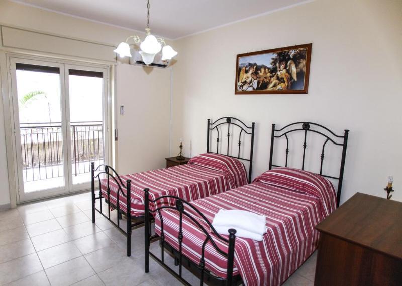 Miosotis Apartments Letojanni Zewnętrze zdjęcie
